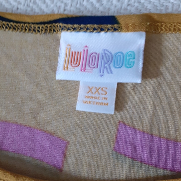 LuLaRoe Irma Top XXS - Picture 3 of 6